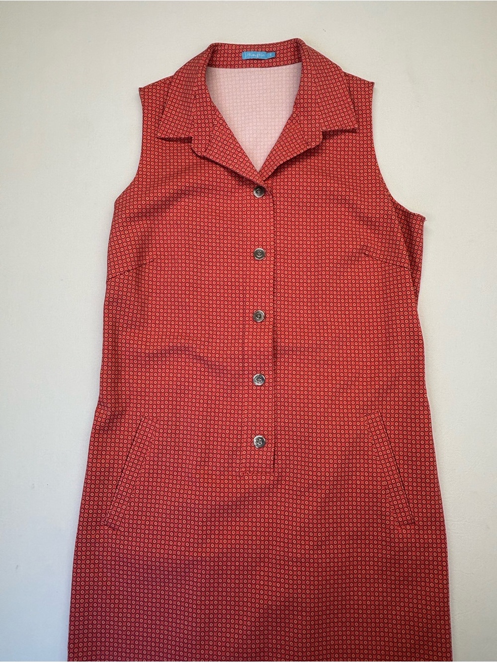 J. McLaughlin Sleeveless Collared Midi Dress in Red with Subtle Print - Picture 2 of 6